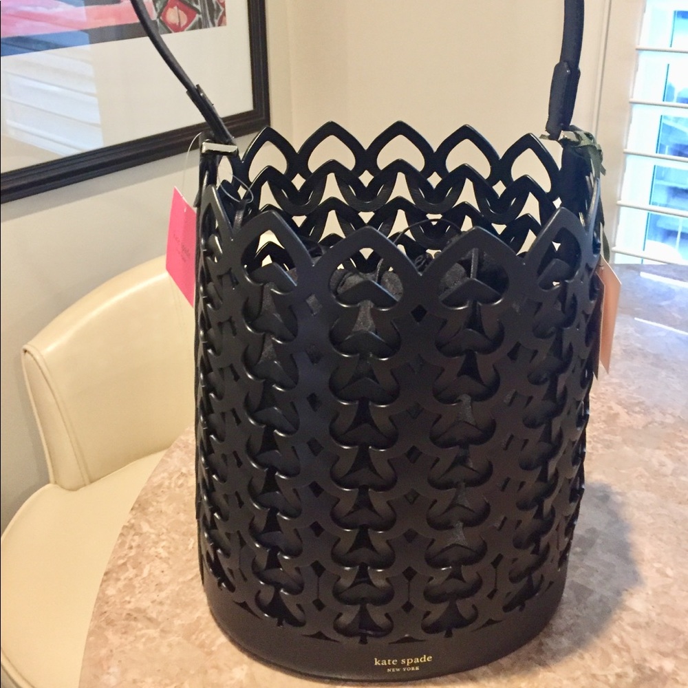 NWT Kate Spade Dorie Black Bucket Bag Med